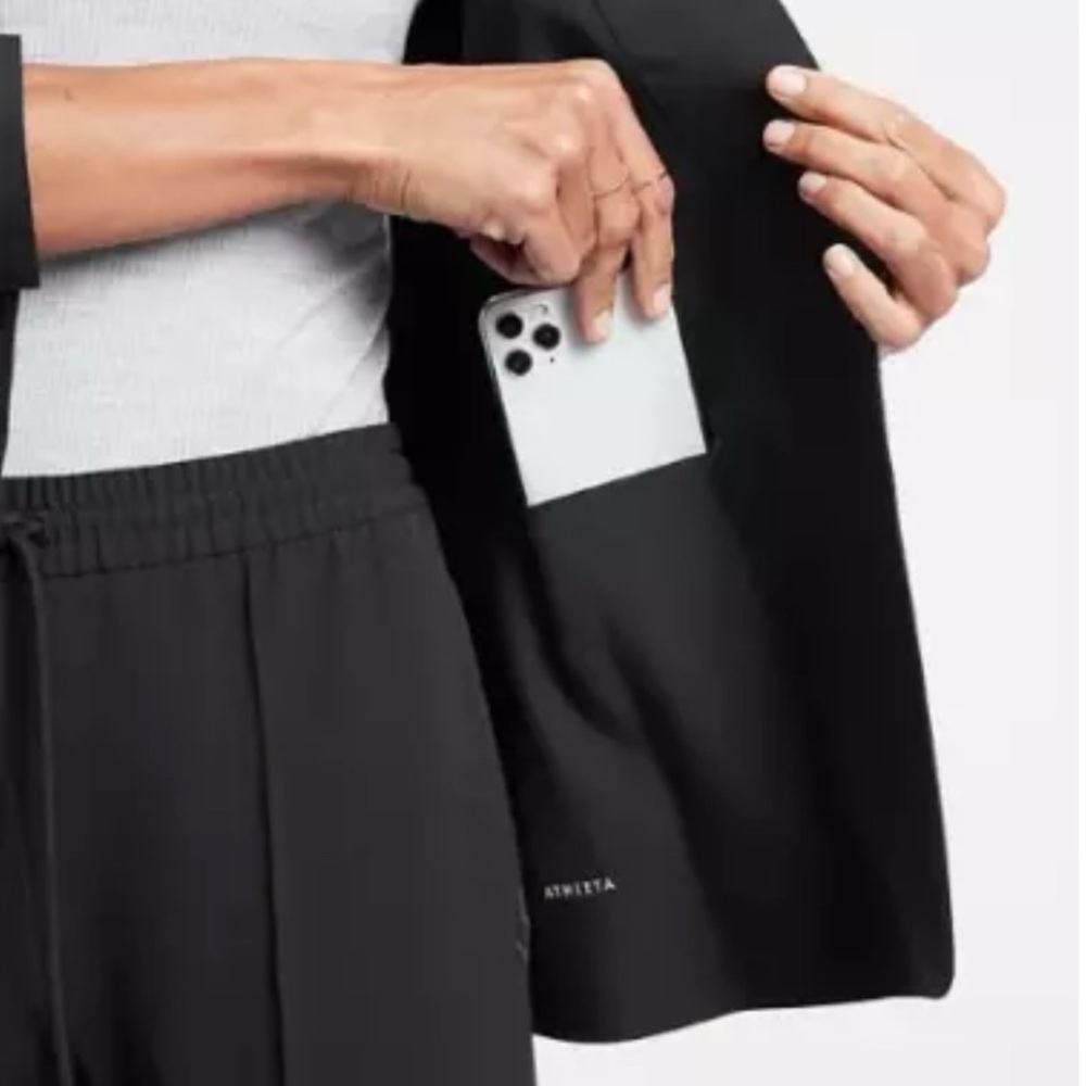 Athleta Avenue Blazer Jacket Black Packable UPF50+ Business Classic Work 6 - Picture 4 of 16